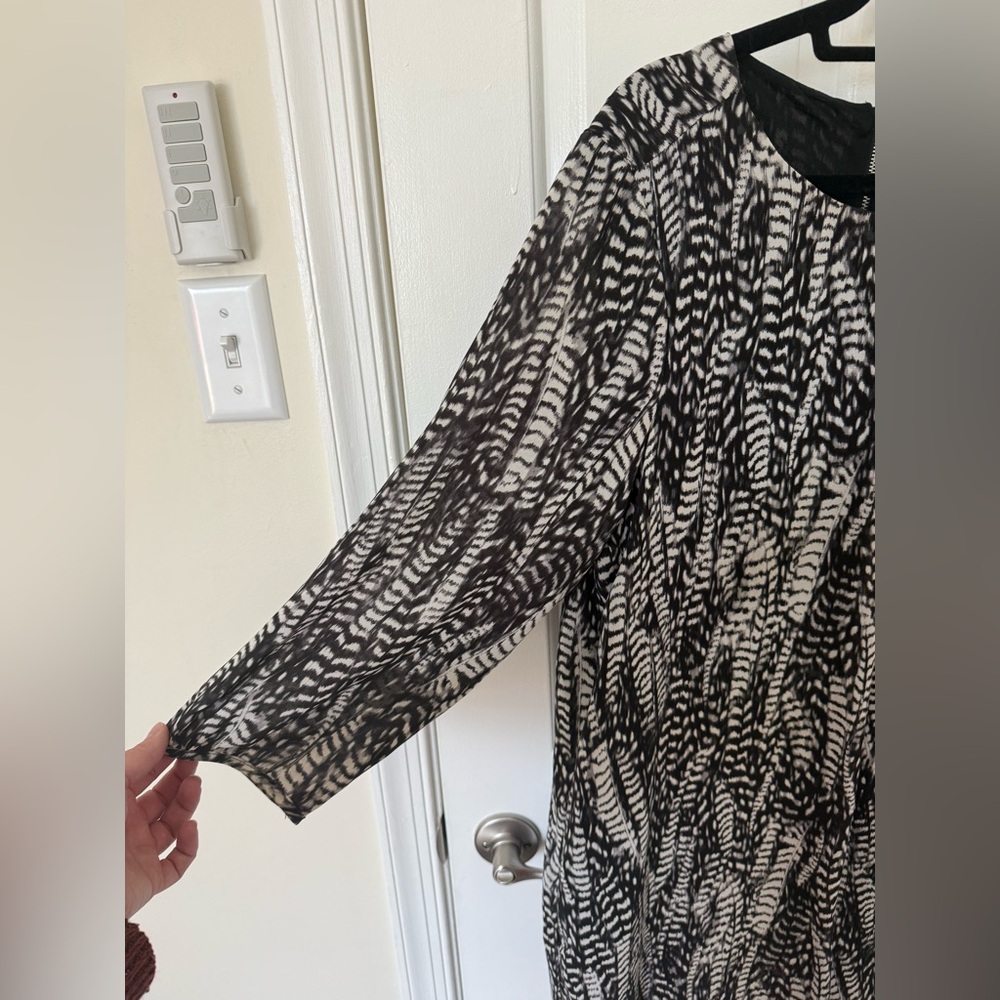 H&M Patterned Dress - Picture 4 of 7